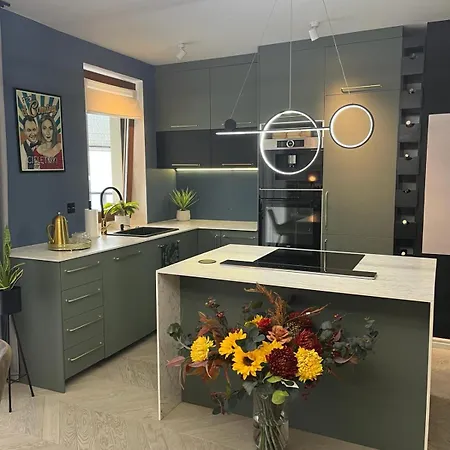 Stylowy Przy Rezerwacie * ワルシャワ